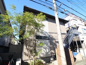 ジョイナス(2F)外観写真
