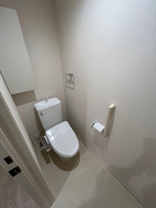 物件内観写真11　(トイレ)