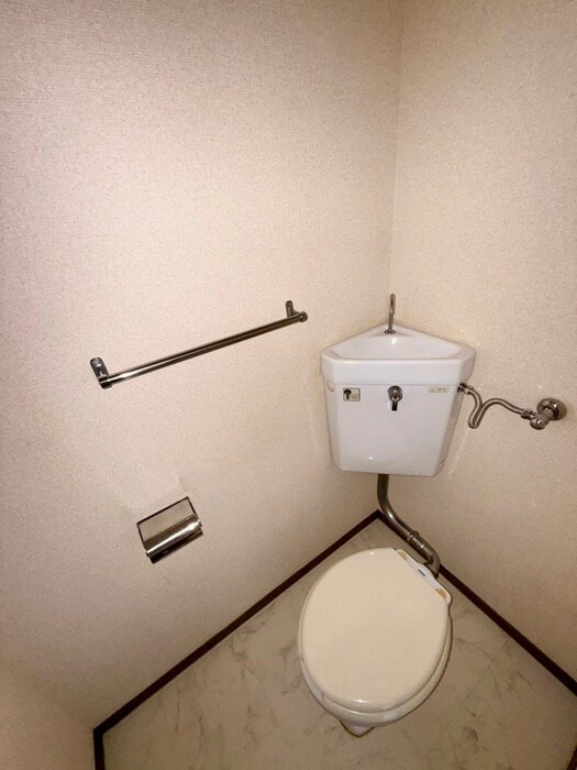 物件内観写真14　(トイレ)