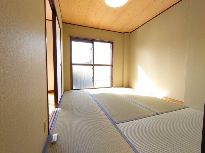 物件内観写真5　(居室)