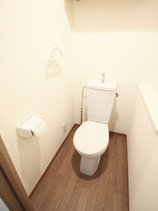 物件内観写真13　(トイレ)