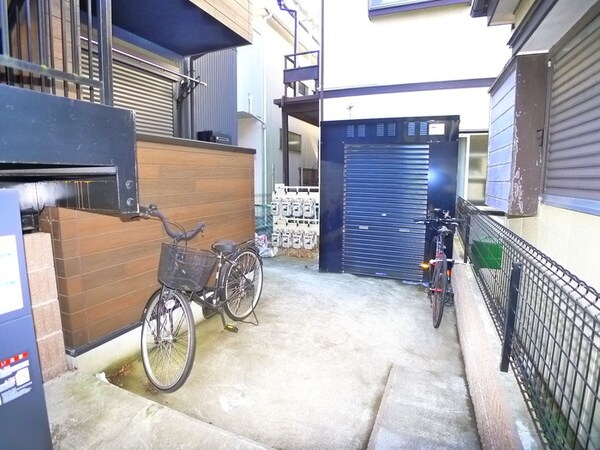 駐輪場