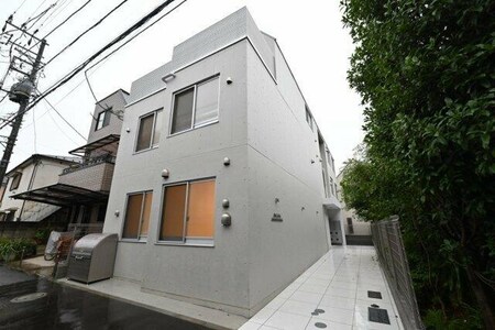 プラクティカル中野坂上外観写真