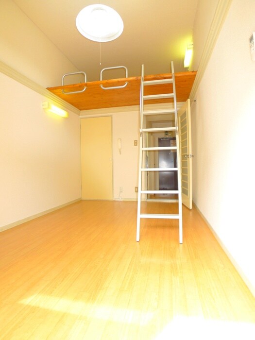 物件内観写真12　(居室)