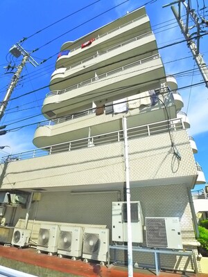 ｸﾞﾗﾝﾍﾞｰﾙ2号館外観写真