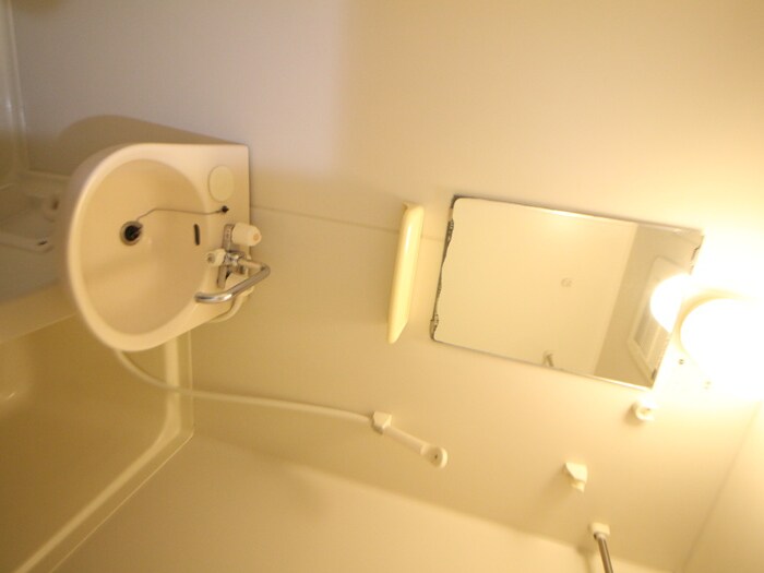 物件内観写真10　(洗面)