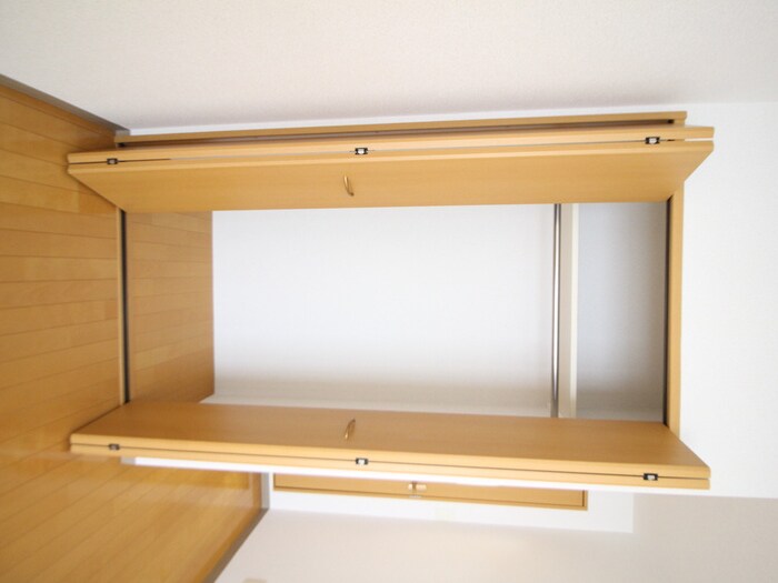 物件内観写真12　(収納)