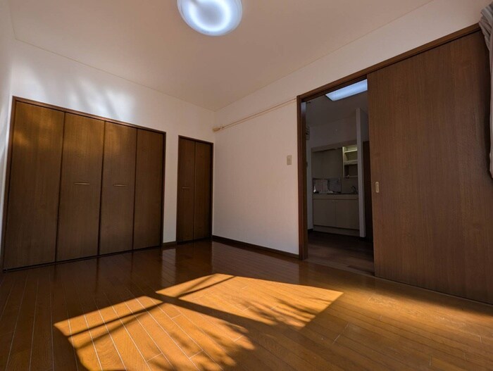 物件内観写真7　(居室)