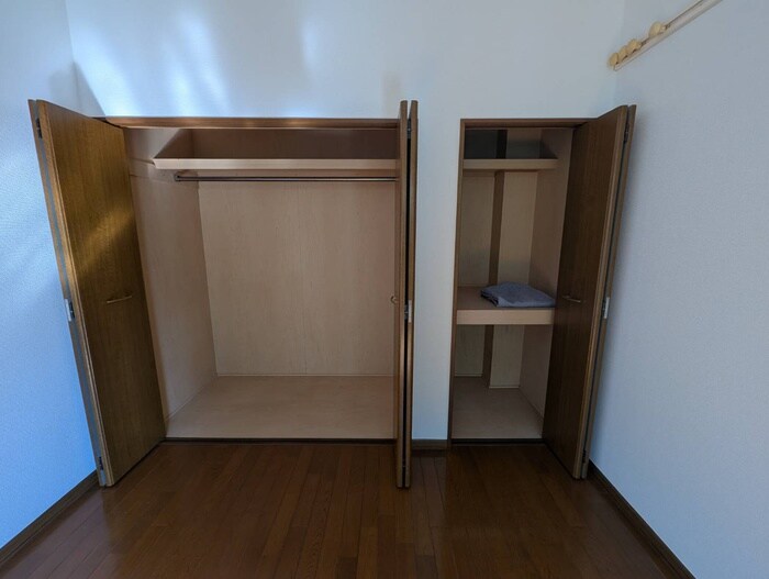 物件内観写真12　(収納)