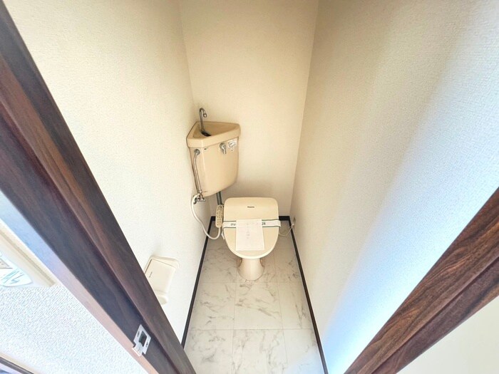 物件内観写真13　(トイレ)