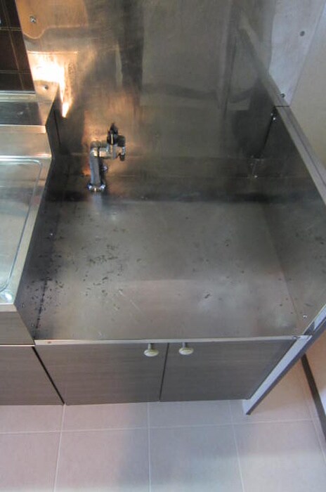 物件内観写真18　(玄関)