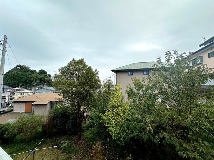 物件内観写真22　(室内からの展望)