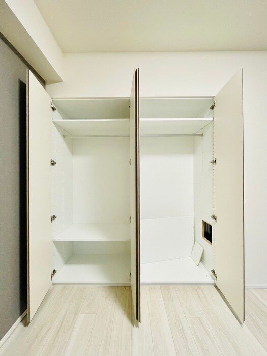 物件内観写真11　(収納)