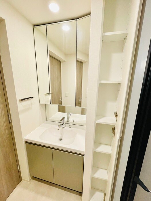 物件内観写真14　(洗面)