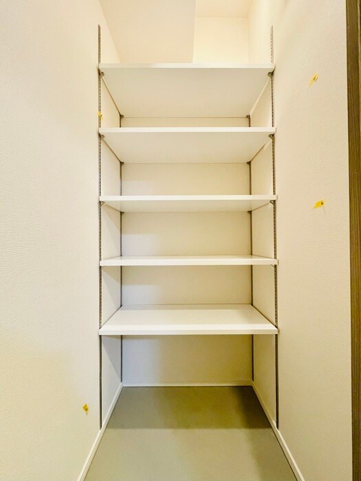 物件内観写真18　(靴箱)