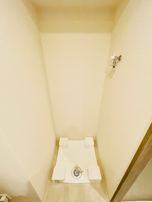 物件内観写真20　(洗濯機置場)