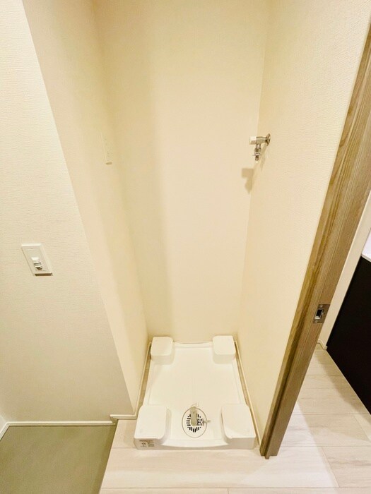 物件内観写真20　(洗濯機置場)