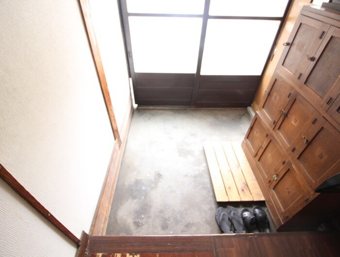 物件内観写真21　(玄関)