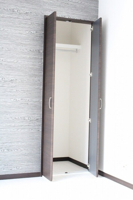 物件内観写真12　(収納)