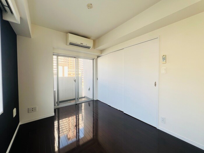 物件内観写真11　(居室)