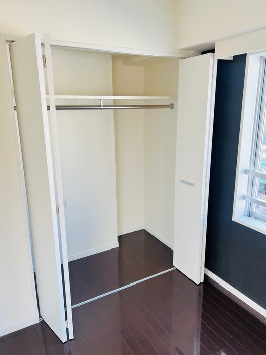 物件内観写真12　(収納)