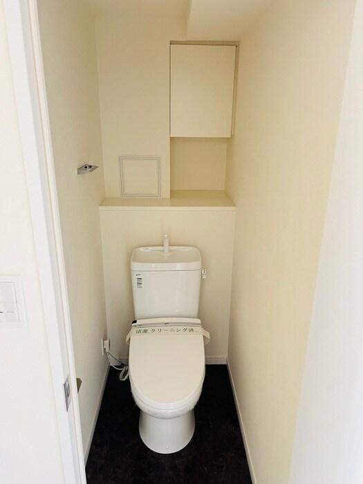 物件内観写真16　(トイレ)