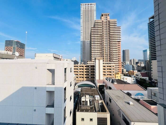 物件内観写真19　(室内からの展望)