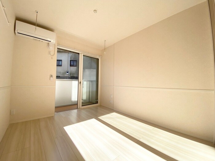 物件内観写真7　(居室)