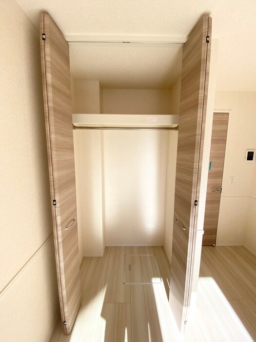 物件内観写真9　(収納)