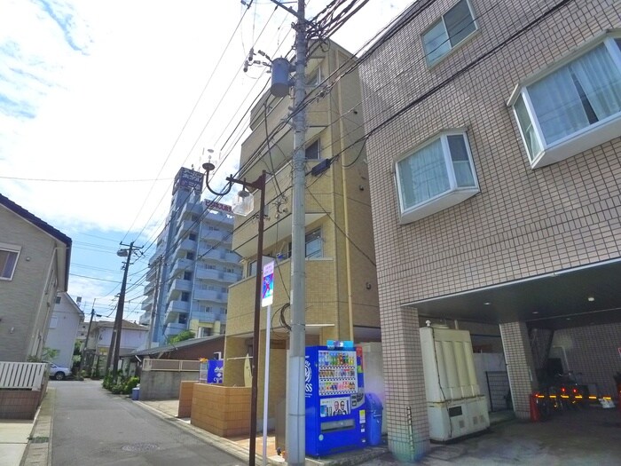 物件外観写真6　(外観写真)