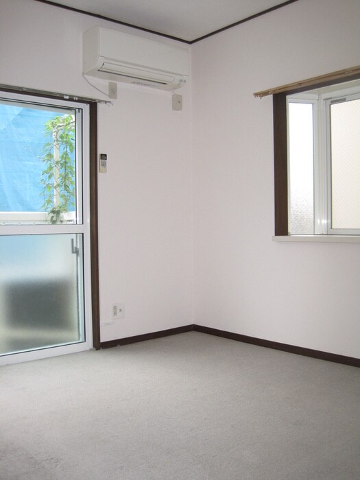 物件内観写真6　(居室)