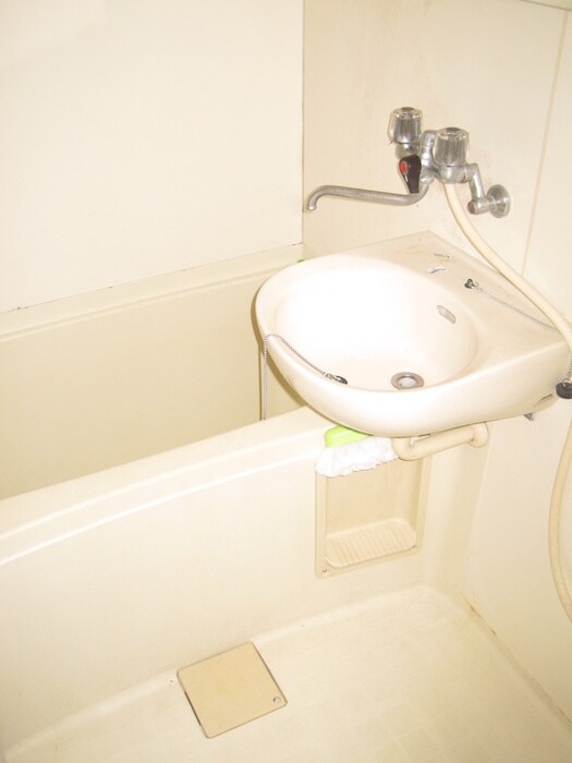 物件内観写真8　(バス／シャワールーム等)