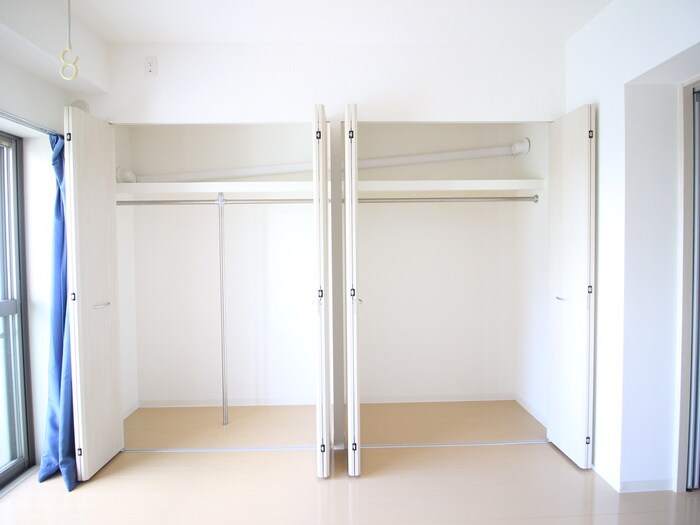 物件内観写真15　(収納)