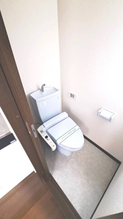 物件内観写真13　(トイレ)