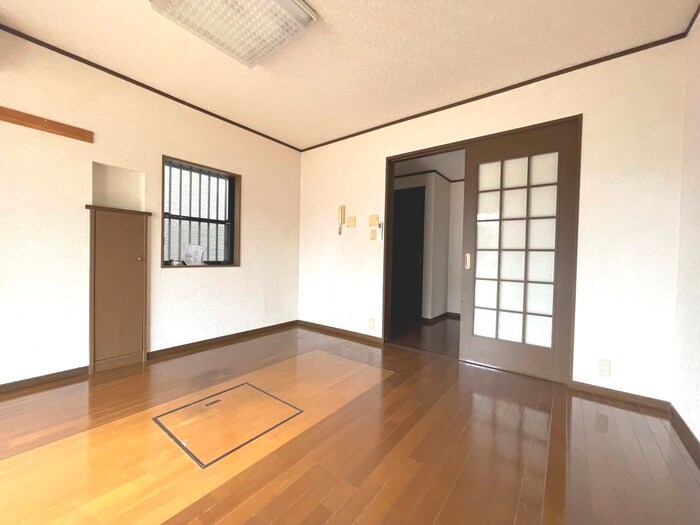 物件内観写真22　(居室)