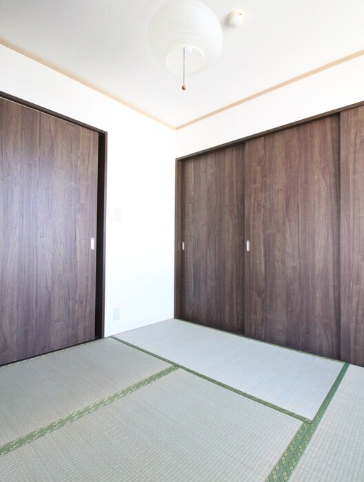 物件内観写真19　(居室)