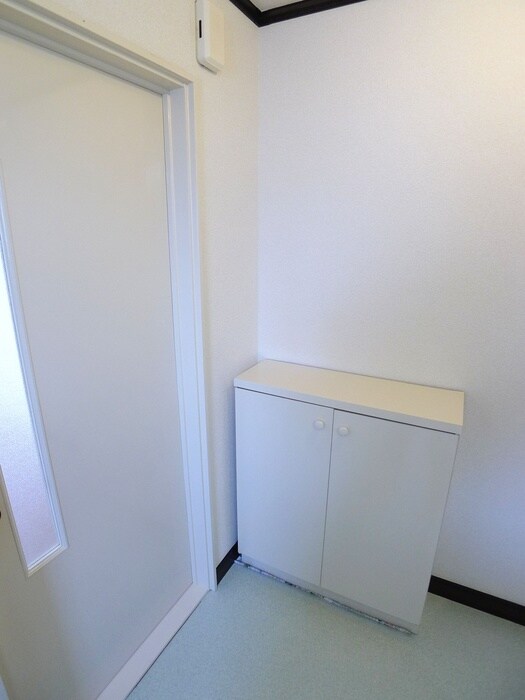 物件内観写真16　(靴箱)