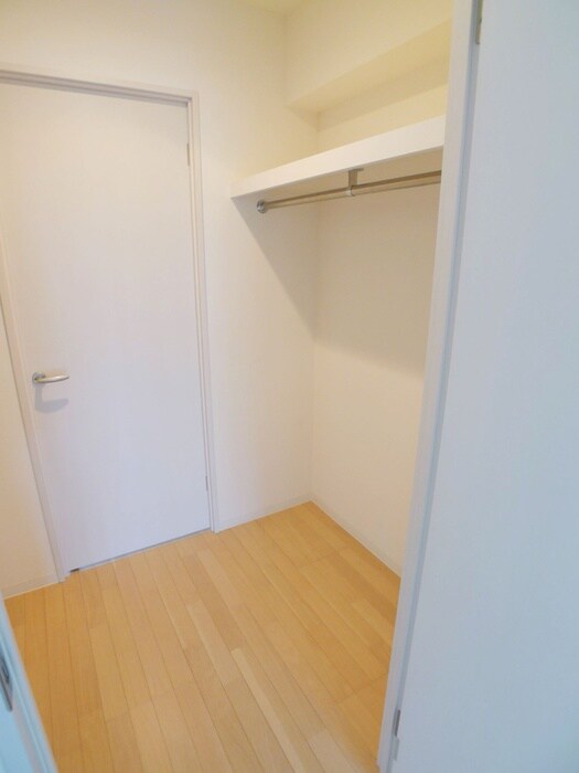 物件内観写真11　(収納)