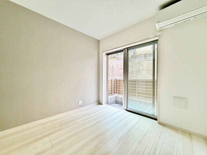 物件内観写真10　(居室)