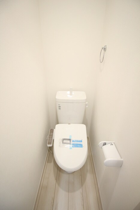 物件内観写真12　(トイレ)