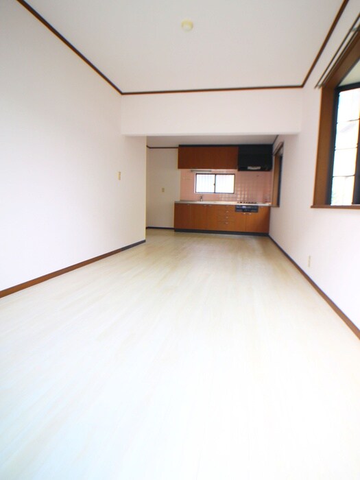 物件内観写真9　(居室)