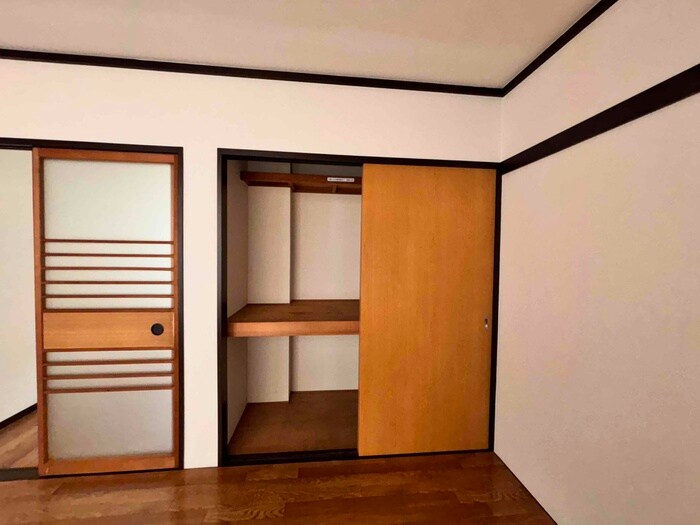 物件内観写真15　(収納)