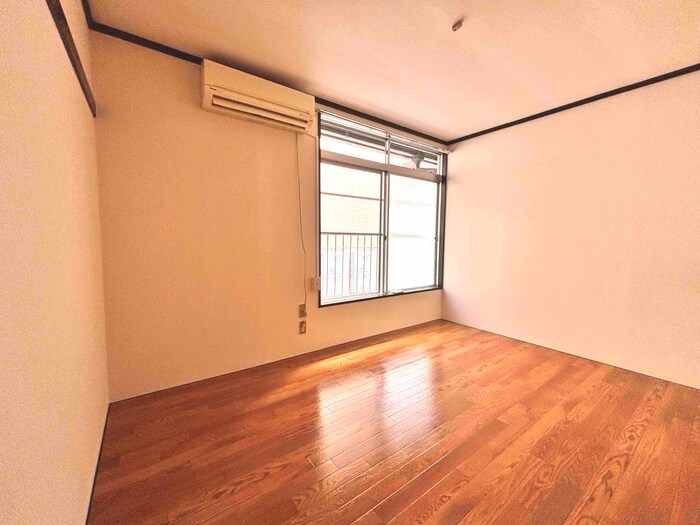 物件内観写真17　(居室)