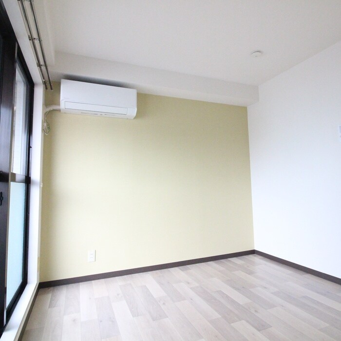 物件内観写真9　(居室)