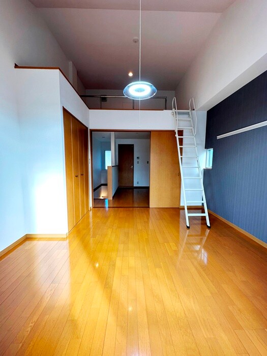 物件内観写真19　(室内からの展望)