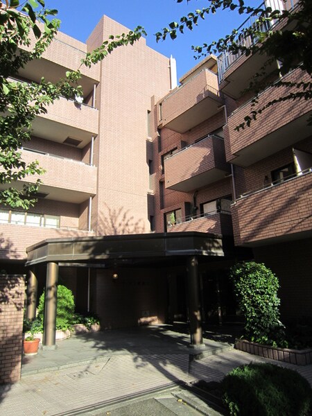 サ－パス南烏山（１０２）外観写真