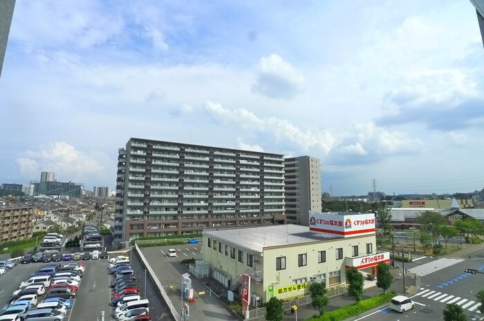 物件内観写真22　(室内からの展望)