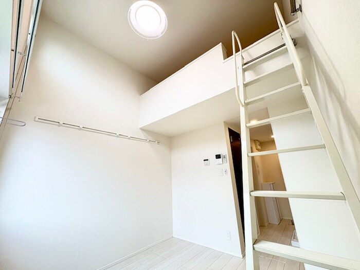 物件内観写真22　(居室)