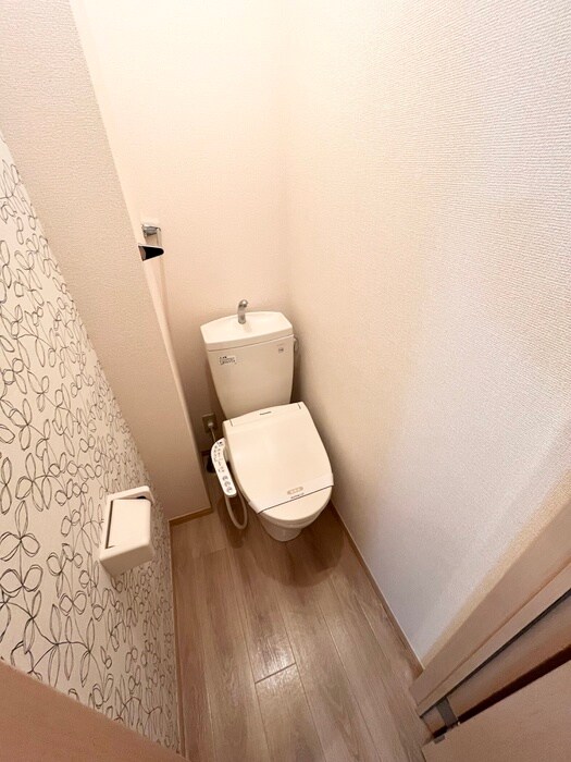 物件内観写真12　(トイレ)