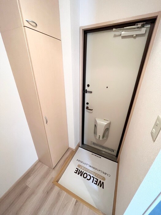 物件内観写真15　(玄関)